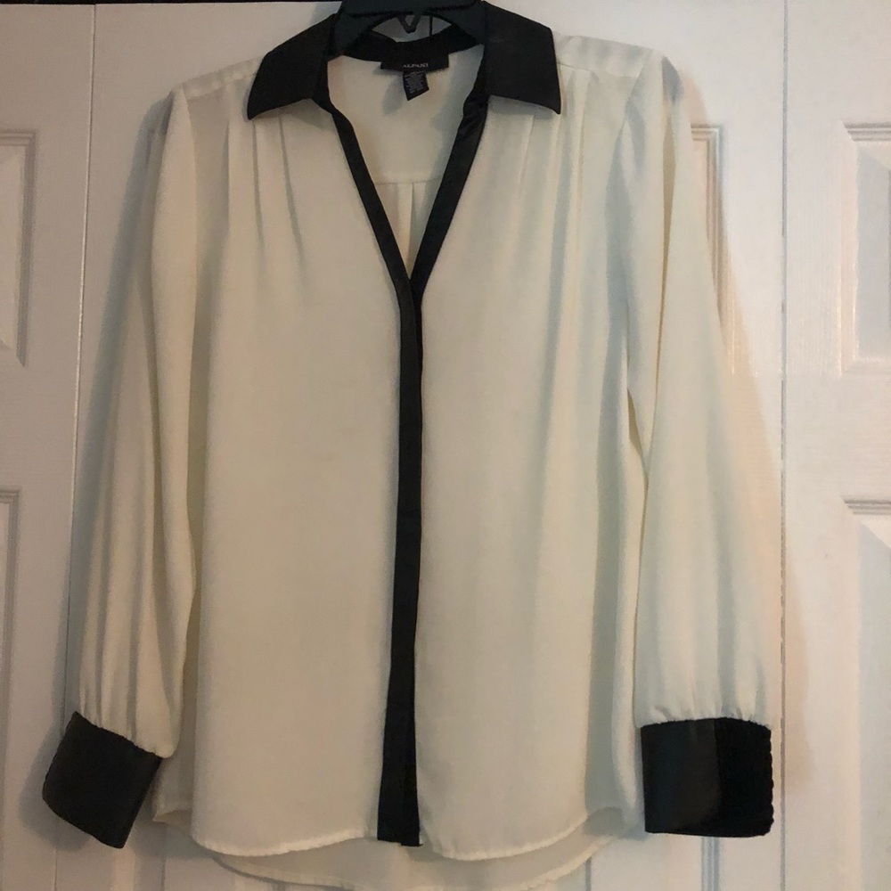 Alfani Buttoned Blouse - Picture 1 of 8